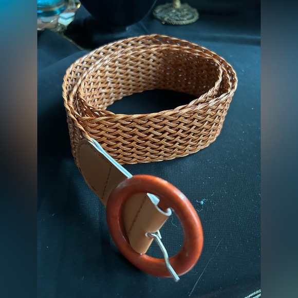 VTG Woven Tan Belt with Orange Buckle. Unbranded - Picture 2 of 5